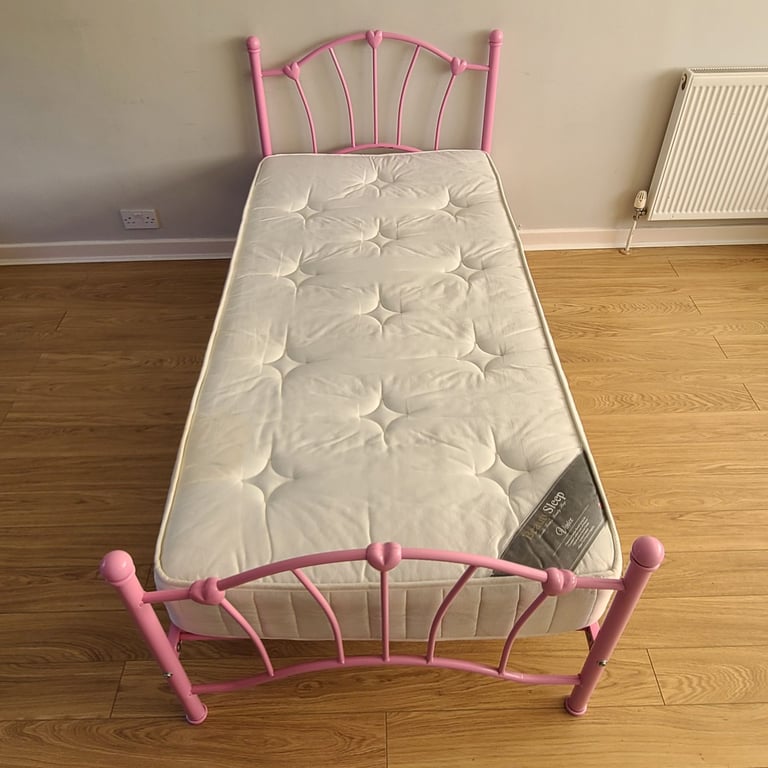 35 pounds if collected by you. 10 pounds extra if I deliver. (Assembled)