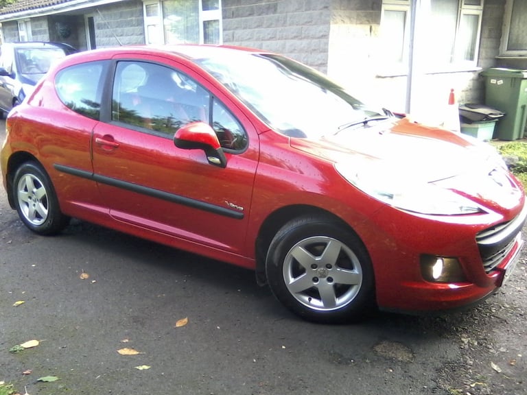 PEUGEOT 207 1.4 VERVE 3-DOOR 2010. ONLY 63,000 MILES FROM NEW, FEB 2026 MOT NO ADVISORIES