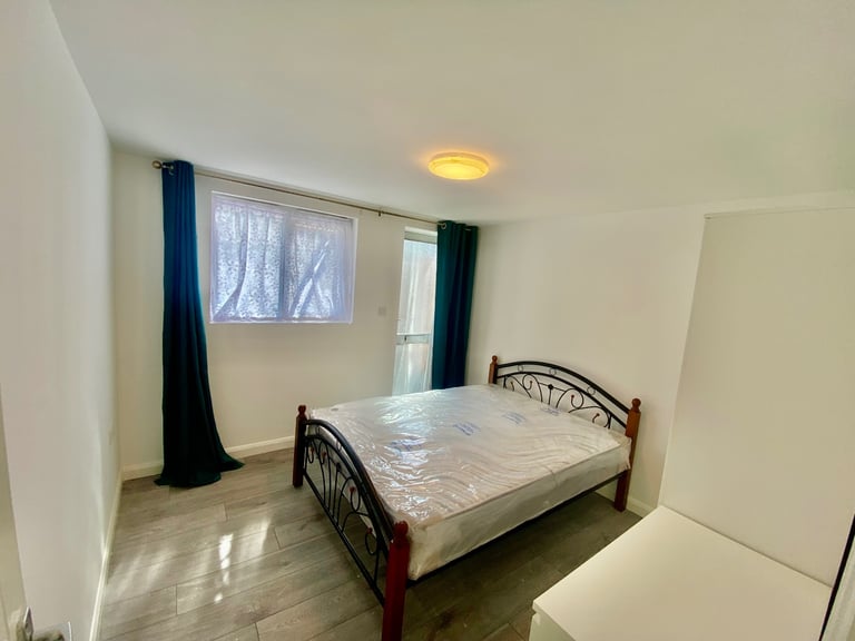 Double room for rent 