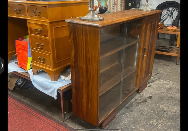 Lovely vintage bookcase very very clean