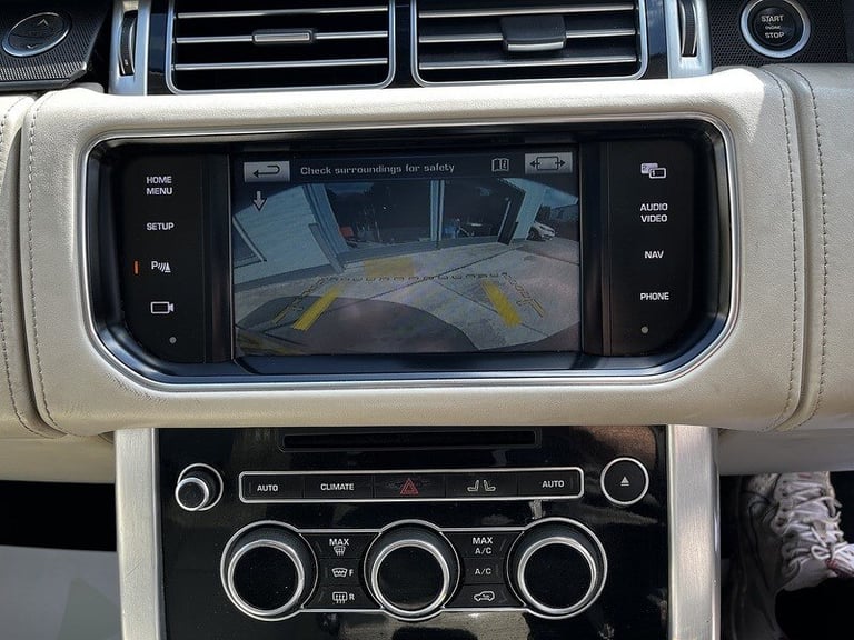 2013 Land Rover Range Rover SD V8 Autobiography SUV Diesel Automatic