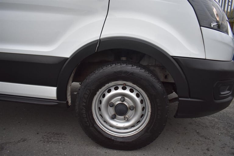 2021 Ford Transit 2.0 350 EcoBlue Leader FWD L3 Euro 6 (s/s) 2dr Chassis Cab Diesel Manual