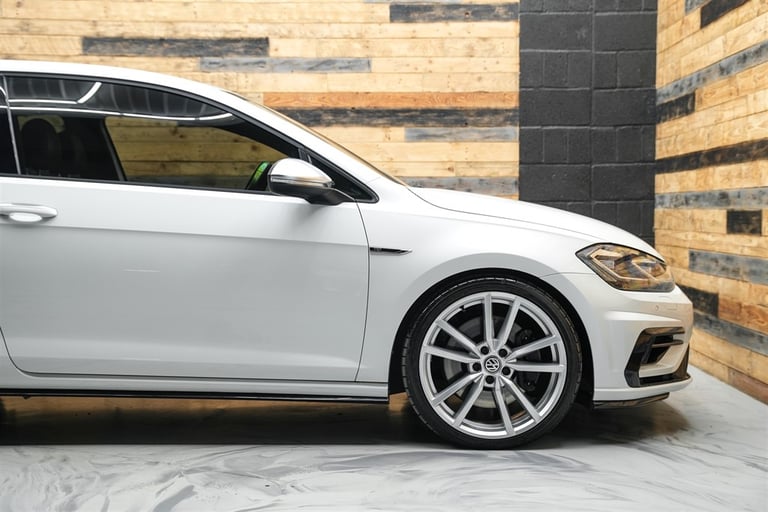 2017 Volkswagen Golf R TSI DSG Hatchback Petrol Semi Automatic
