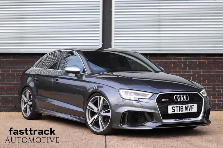 image for Audi RS3 Saloon 2.5 TFSI S Tronic quattro - SUPERSPORT SEATS|B&O|KEYLESS|REV CAM