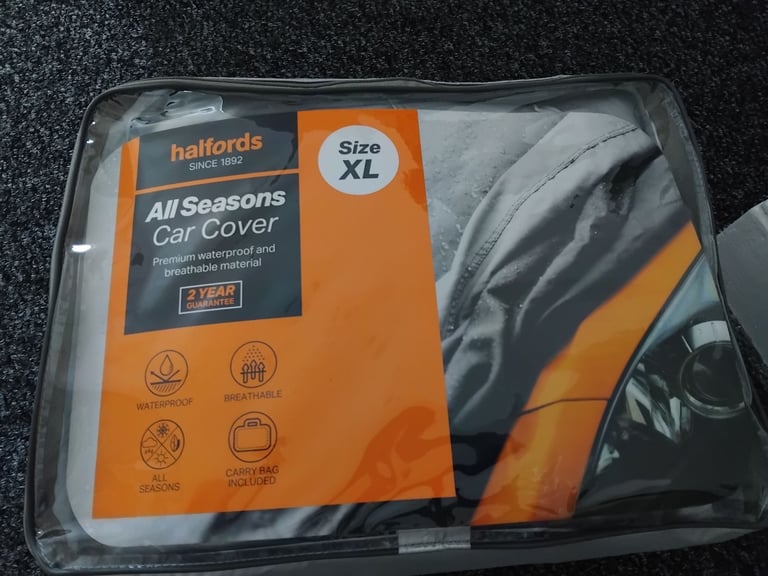 image for Brand new car cover 