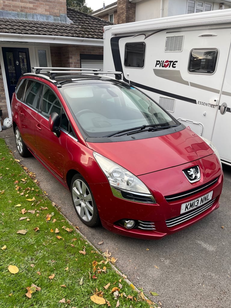 image for Peugeot, 5008, MPV, 2013, Manual, 1560 (cc), 5 doors