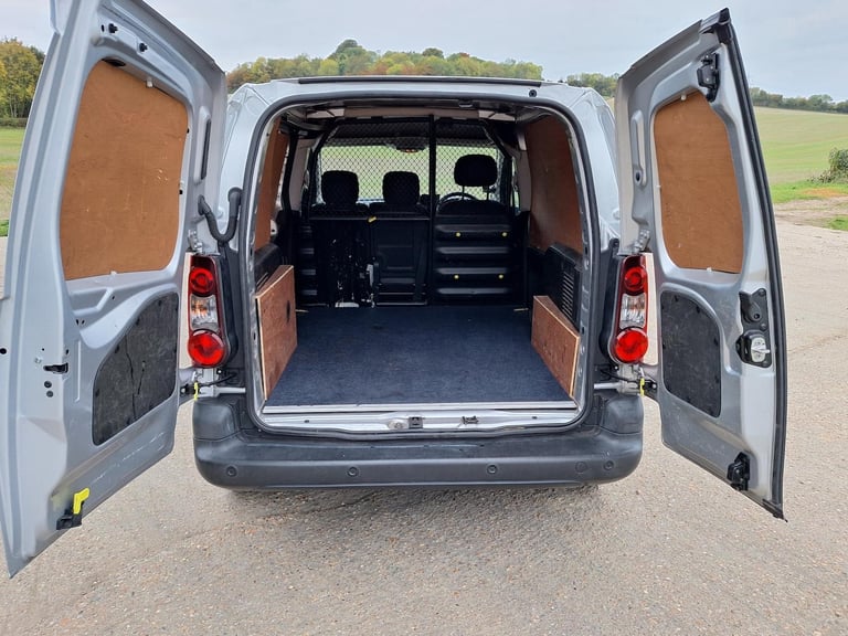 2017 Peugeot Partner 1.6 BlueHDi 651 Professional Panel Van 5dr Diesel Manual L1 (112 g/km, 73.9 ...