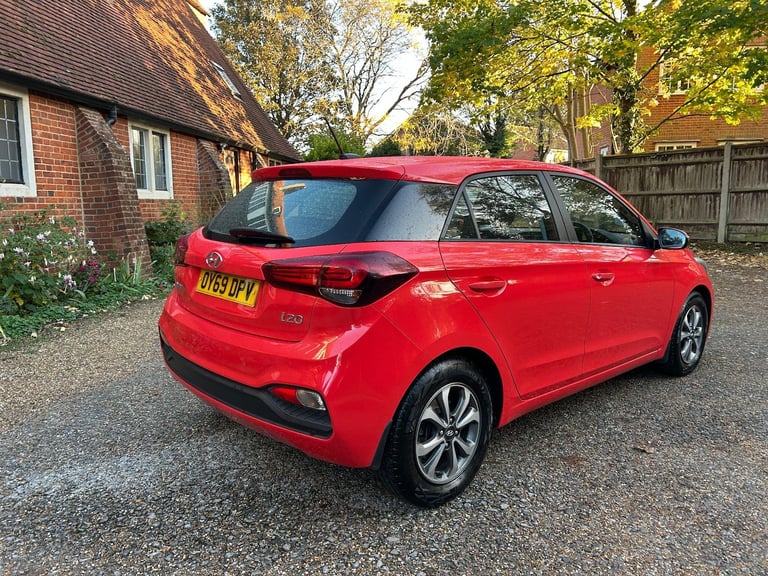 2019 Hyundai i20 1.2 SE Launch Edition Hatchback 5dr Petrol Manual Euro 6 (s/s) (84 ps) HATCHBACK...