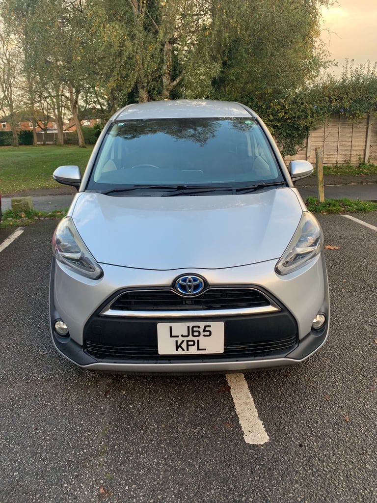 Toyota, 2015, 1490 (cc)