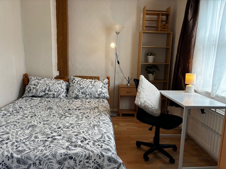 1ST MONTH FREE Easy Access To Hospitals & Beach