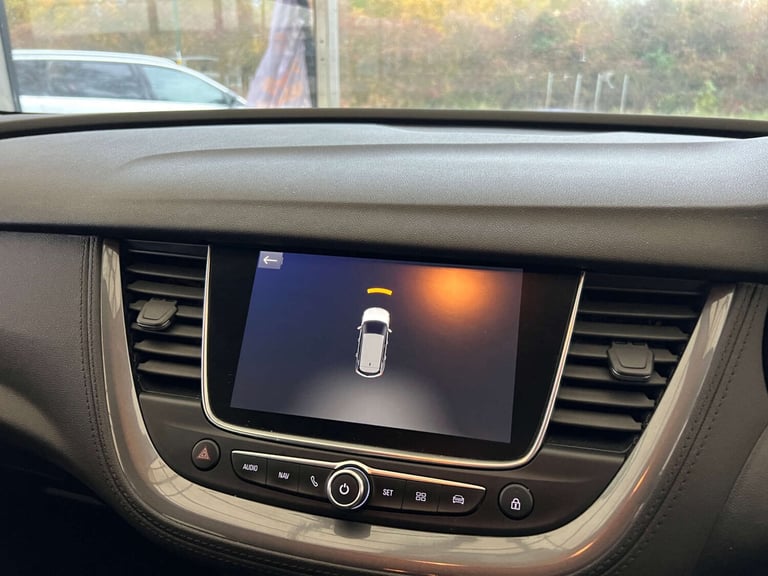2018 Vauxhall Grandland X 1.5 Grandland X Sport Nav TD S/S Auto 5dr SUV Diesel Automatic