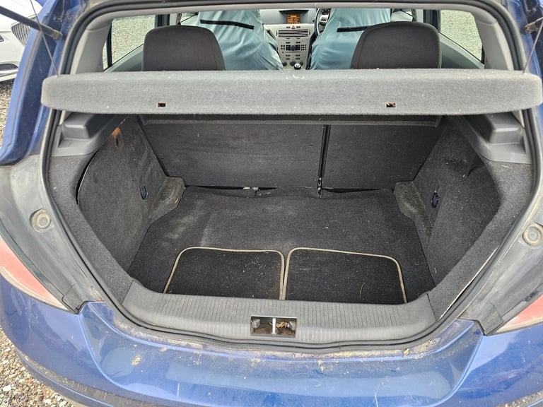 2008 Vauxhall Astra 1.4i 16V Breeze 5dr HATCHBACK Petrol Manual