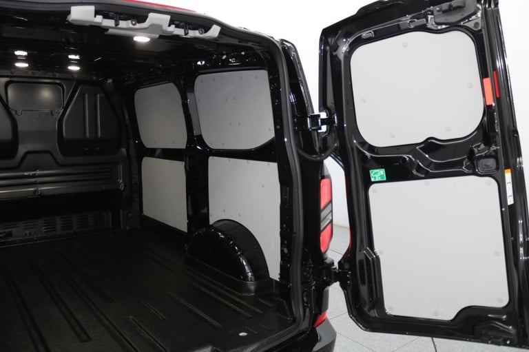 2024 Ford Transit Custom 2.0 EcoBlue 136ps H1 Van Limited PANEL VAN DIESEL Manual