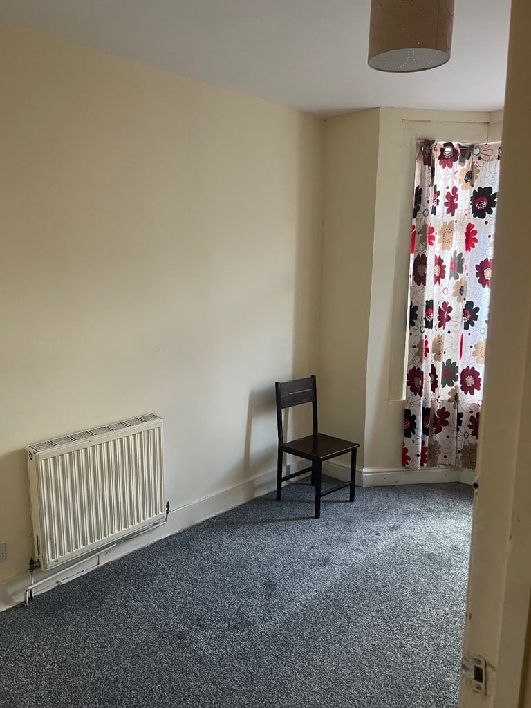Ground Floor 2-Bedroom Flat Walthamstow, E17