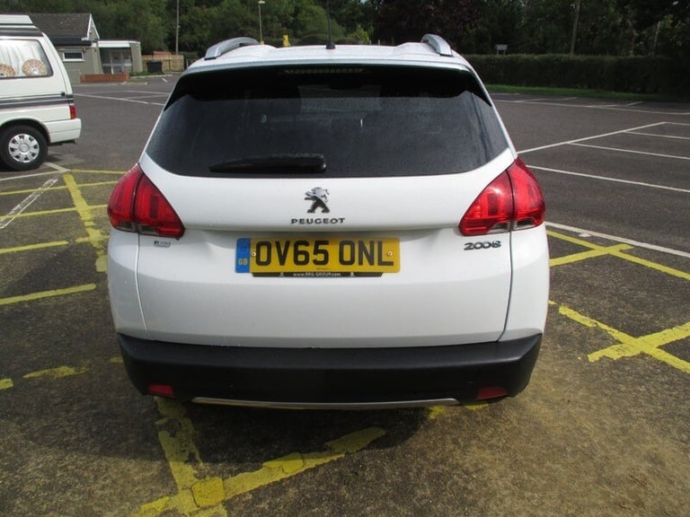 Peugeot 2008 BLUE HDI ALLURE