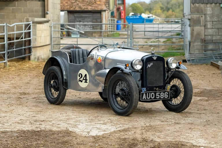 1935 Austin Mini PETROL Manual