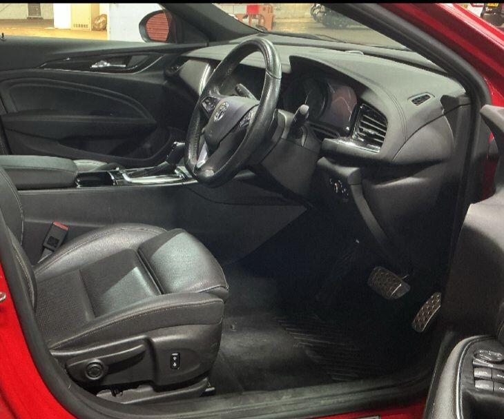 2017 Vauxhall Insignia 2.0 Turbo D BlueInjection SRi VX Line Nav Grand Sport Euro 6 (s/s) 5dr HAT...