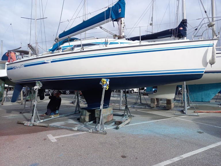 Spring 25 Yacht / Mainspring