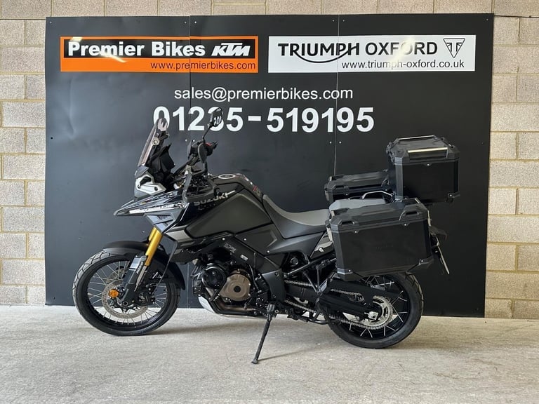 STUNNING ONE OWNER 2023/23 SUZUKI V-STROM 1050 DE MOTORCYLE 