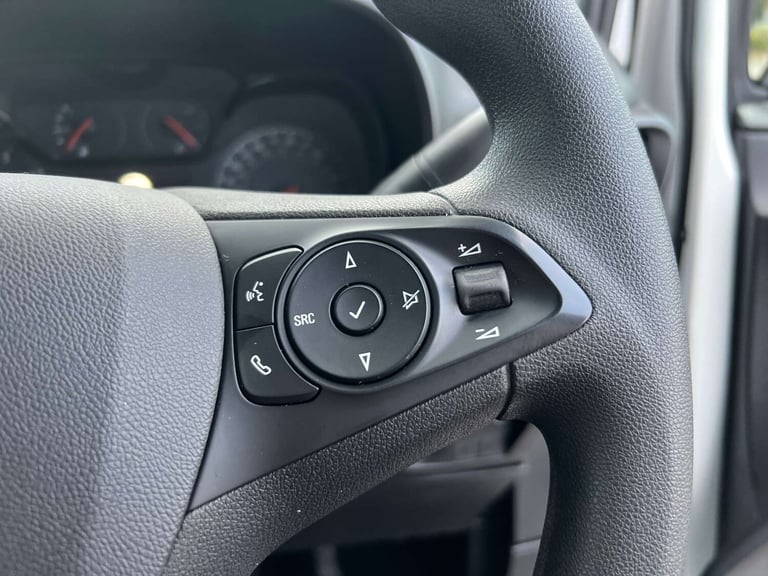 2020 Vauxhall Combo 1.5 Combo 2000 Sportive S/S Panel Van Diesel Manual