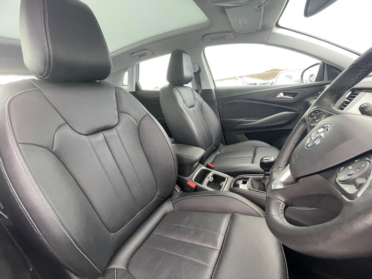 2020 Vauxhall Grandland X 1.5 Turbo D BlueInjection Elite Nav Euro 6 (s/s) 5dr HATCHBACK Diesel M...
