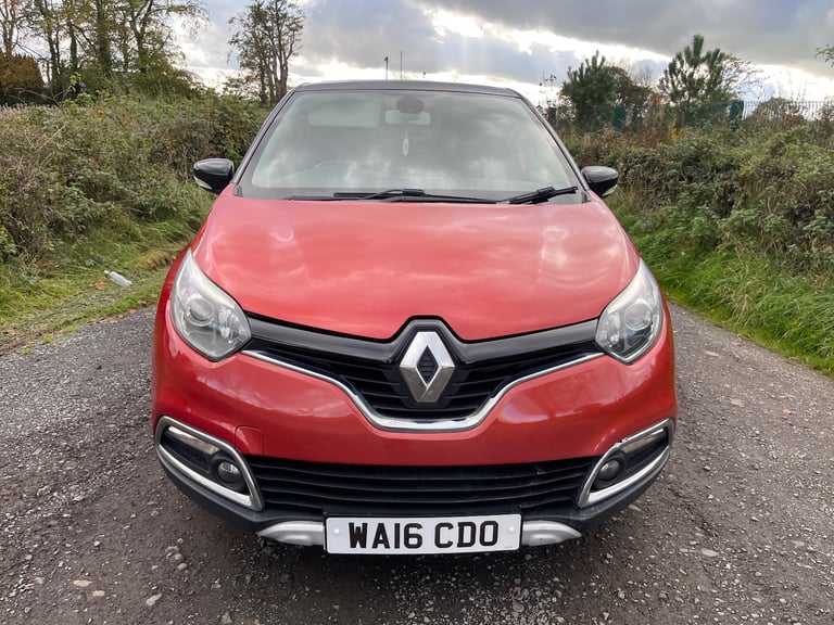 RENAULT CAPTUR 1.5 SIGNATURE (QASHQAI FORD ECOSPORT KUGA HYUNDAI IX3 KIA SPORTAGE JEEP JUKE)