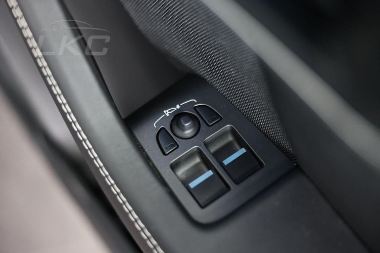 JAGUAR F-TYPE 5.0 V8 R-Dynamic Black Auto Euro 6 (s/s) 2dr 2023