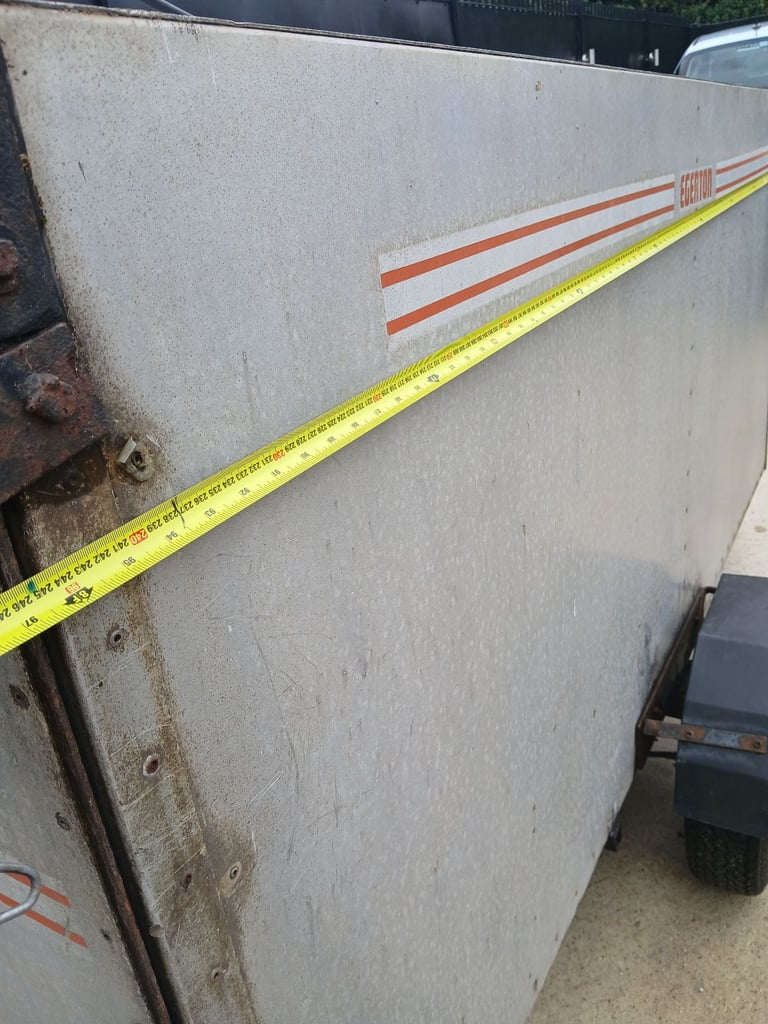 Metal indespension box trailer with rear ramp for sale