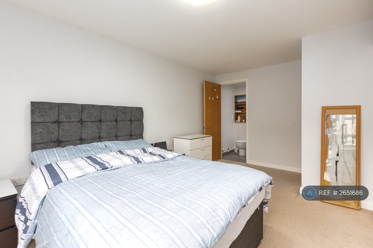 2 bedroom flat in Aldcliffe Road, Lancaster, LA1 (2 bed) (#2651686)