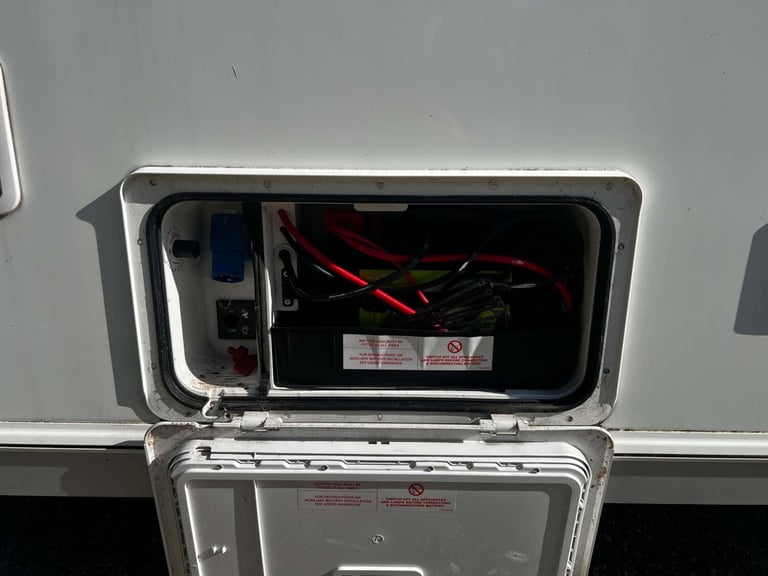 2017 Elddis Affinity 550 Elddis Affinity 550 Caravan with Kampa Awning Unlisted Petrol Automatic