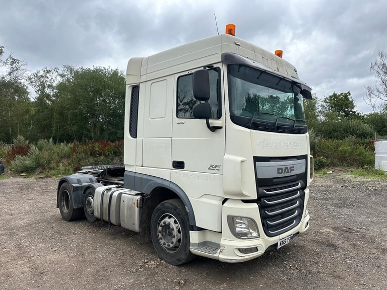 DAF TRUCKS XF460 2015 EURO 6 6x2 tractor unit auto 
