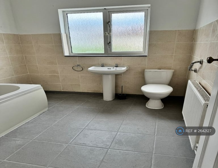 3 bedroom house in Beedell Avenue, Westcliff-On-Sea, SS0 (3 bed) (#2642127)