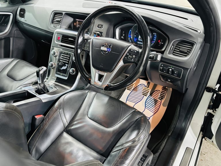2014 Volvo V60 2.0 D4 R-Design Lux Euro 6 (s/s) 5dr ESTATE Diesel Manual