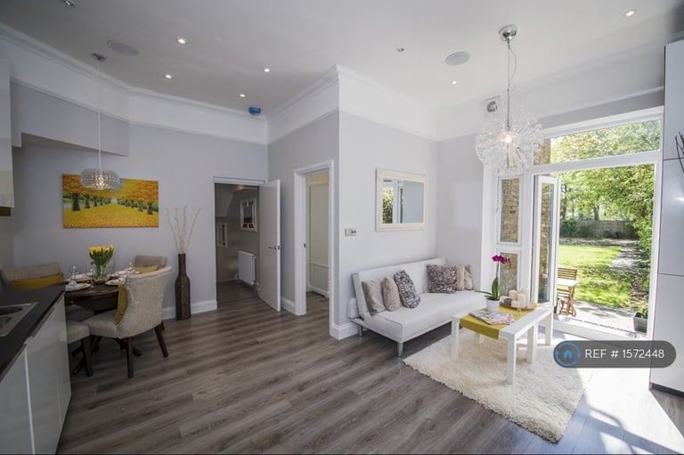image for 2 bedroom flat in Ealing, London, W5 (2 bed) (#1572448)