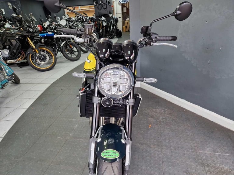 2024 Kawasaki Z900RS