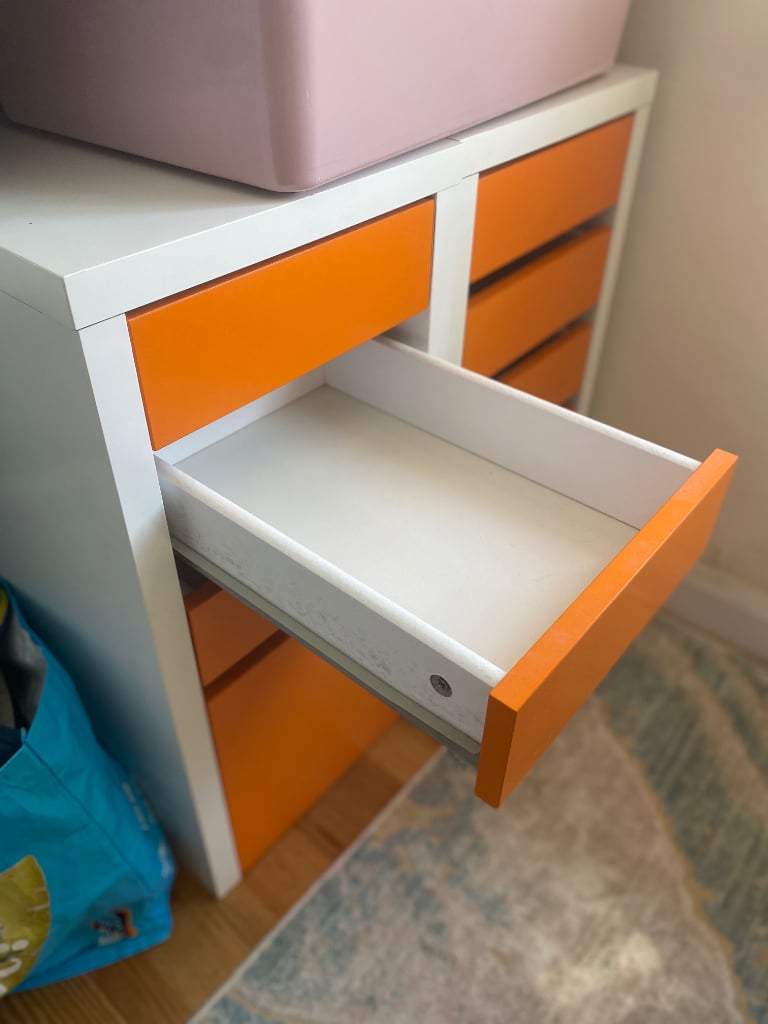 Filing cabinets/ drawer table