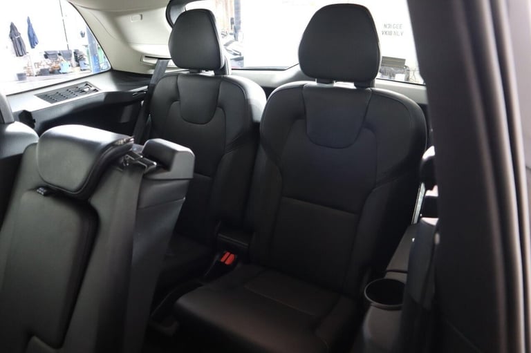 2022 Volvo XC90 2.0h T8 Recharge 18.8kWh Plus Auto 4WD Euro 6 (s/s) 5dr ESTATE PETROL/ELECTRIC Au...