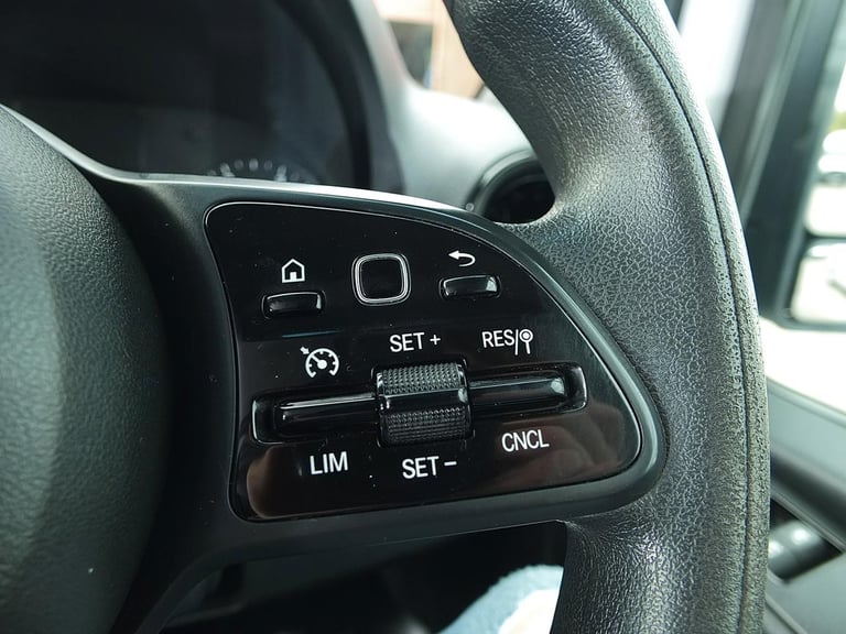 2021 Mercedes-Benz Sprinter 316 CDI 'Progressive' 160PS Euro 6, L2 H2 RWD 