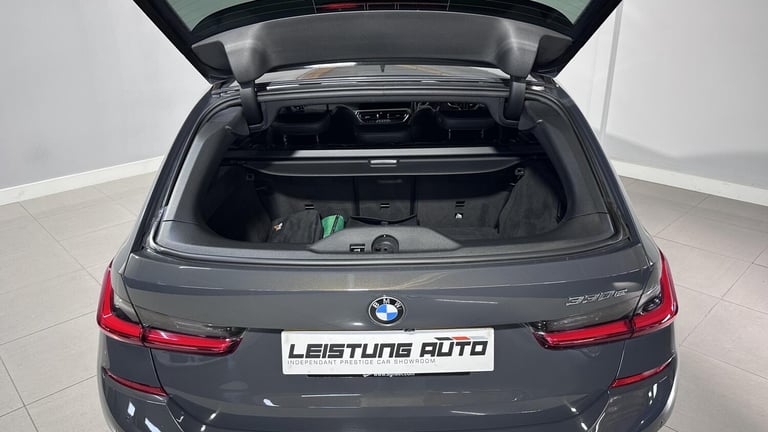2021 BMW 3 Series 2.0 330e 12kWh M Sport Pro Edition Touring 5dr Petrol Plug-in Hybrid Auto E Est...