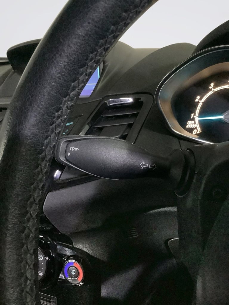 2016 Ford Fiesta 1.25 82 Zetec 3dr HATCHBACK PETROL Manual