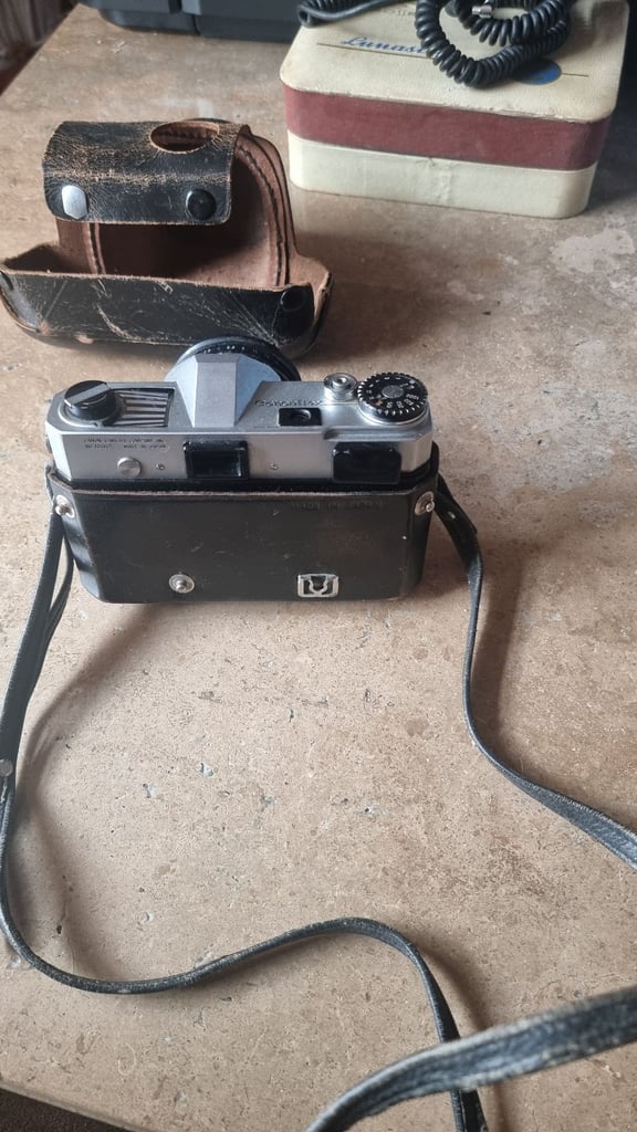 Canon Canonflex RM camera and case