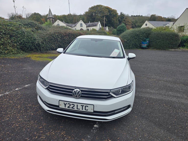 Volkswagen, PASSAT, Saloon, 2015, Manual, 1598 (cc), 4 doors