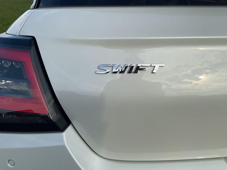  Suzuki Swift 1.2 MHEV Motion Euro 6 (s/s) 5dr Petrol/Electric Hybrid Manual