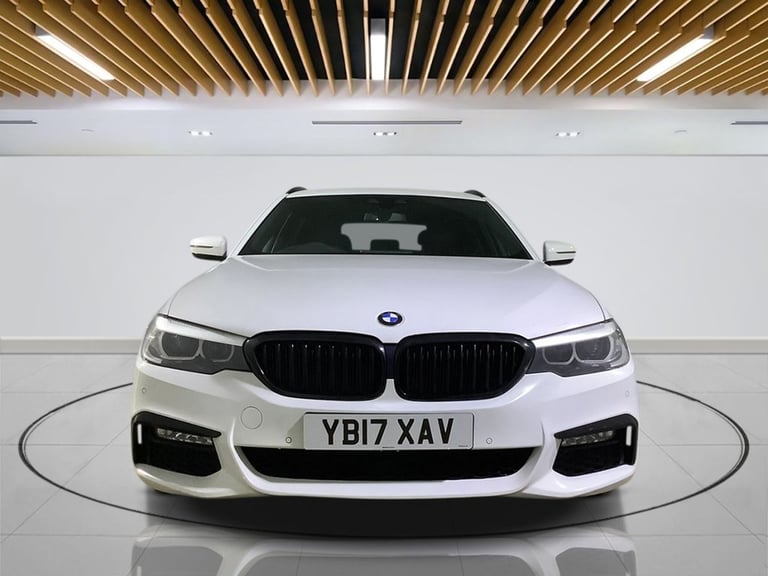 2017 BMW 5 Series 3.0 530d M Sport Touring 5dr Diesel Auto xDrive Euro 6 (s/s) (265 ps) Estate Di...