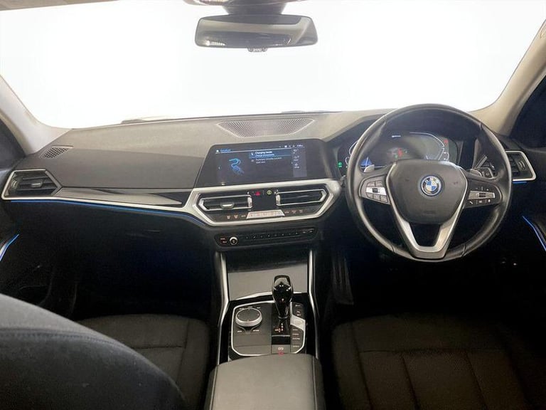2021 BMW 3 Series 2.0 330e 12kWh SE Pro Touring Auto Euro 6 (s/s) 5dr Automatic Estate Hybrid Aut...