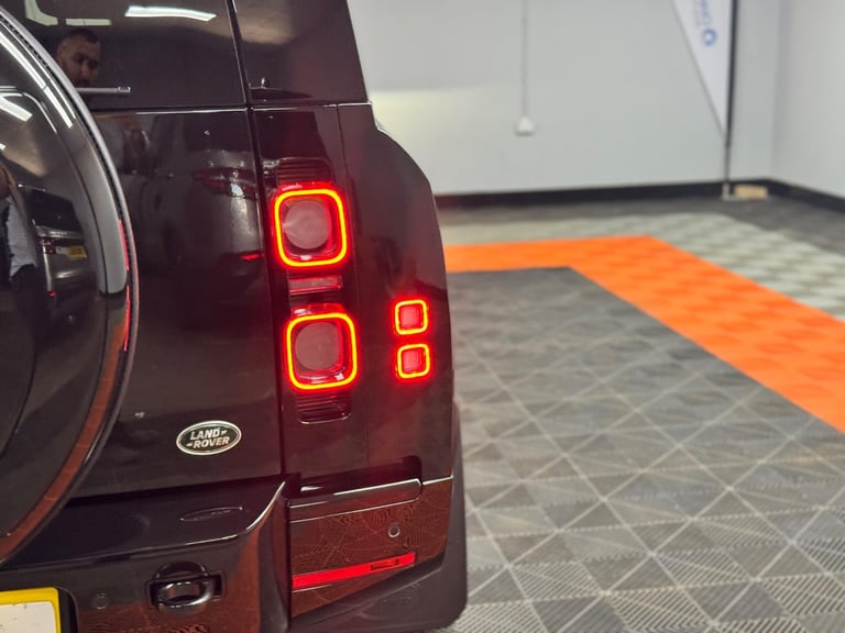 2023 Land Rover Defender 130 3.0 D300 MHEV X Auto 4WD Euro 6 (s/s) 5dr ESTATE Diesel Automatic