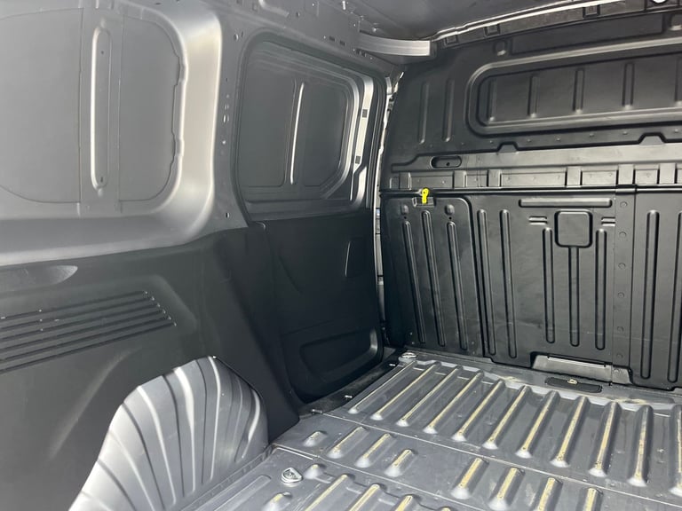  Peugeot Partner 1.5 Bluehdi 1000 Asphalt Standard Panel Van 5dr Diesel Eat8