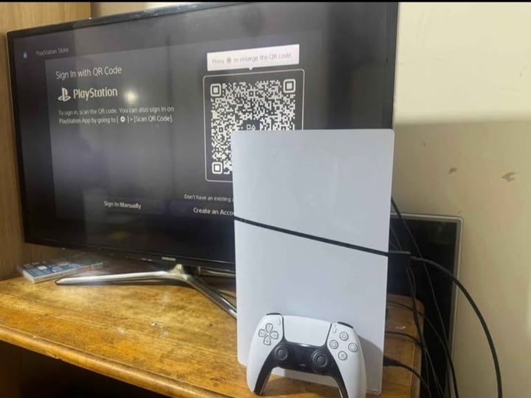 Ps5 slim digital edition 1tb with orginal DualSense controller