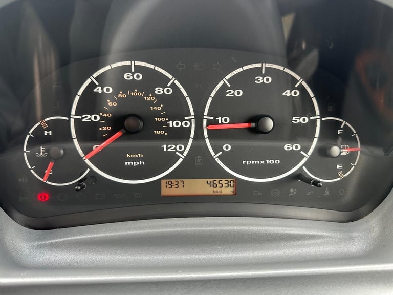 Auto-Sleepers Symbol 2 berth compact DIESEL MANUAL 2004/04