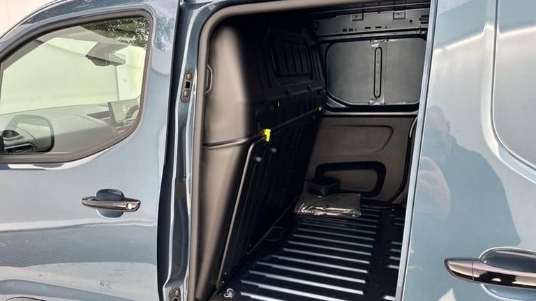 2025 Citroen Berlingo 1.5 BlueHDi 130ps Van Driver EAT8 PANEL VAN DIESEL Automatic